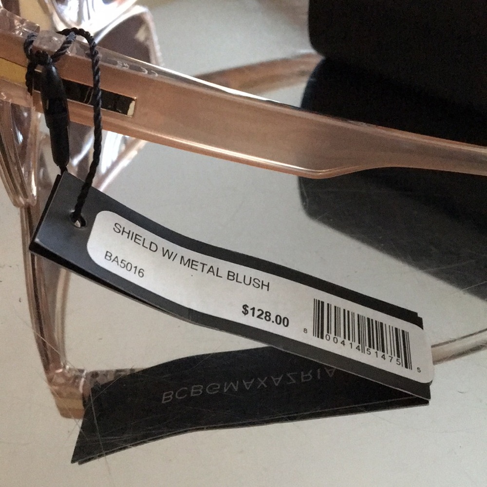Glasses 🤓 - Picture 2 of 2